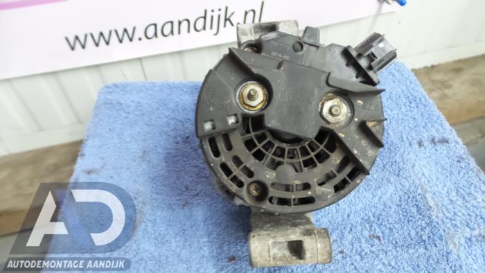 Dynamo d'un Ford Transit 2.4 TDdi 16V 2004