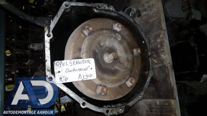 Usagé Boite de vitesses Opel Senator 2 3.0i Prix € 174,99 Règlement à la marge proposé par Autodemontage Aandijk