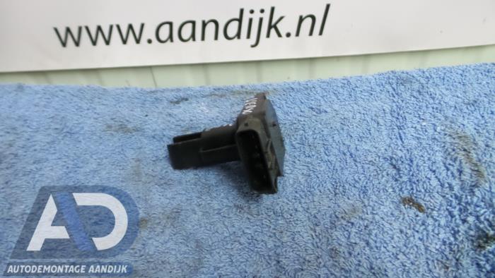 Gebrauchte Luftmassenmesser Toyota Corolla Verso (R10/11) 2.2 D-4D 16V Preis € 29,99 Margenregelung angeboten von Autodemontage Aandijk