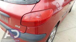 Used Taillight, right Peugeot 206 (2A/C/H/J/S) 1.4 XR,XS,XT,Gentry Price € 19,99 Margin scheme offered by Autodemontage Aandijk