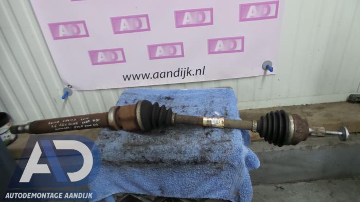 Gebrauchte Antriebswelle rechts vorne Ford Focus 2 Wagon 1.6 16V Preis € 64,99 Margenregelung angeboten von Autodemontage Aandijk