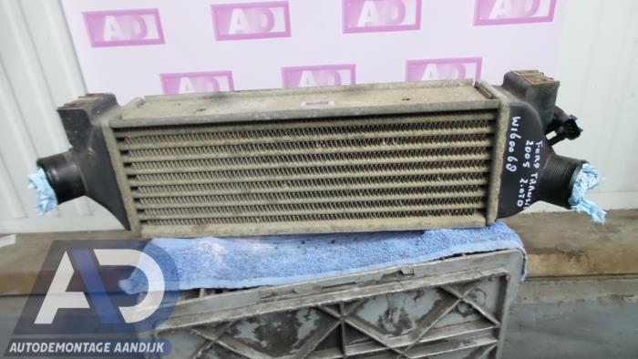 Usados Intercooler Ford Transit 2.0 TDdi 16V 260S Precio € 39,99 Norma de margen ofrecido por Autodemontage Aandijk