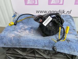 Usagé Ressort tournant airbag Ford Transit 2.0 TDdi 16V 260S Prix € 29,99 Règlement à la marge proposé par Autodemontage Aandijk