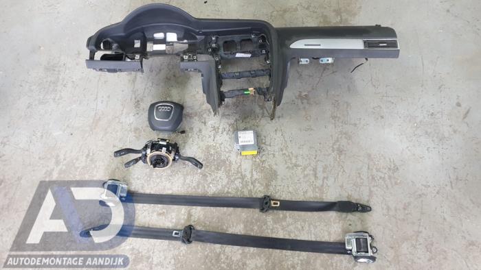 Gebrauchte Airbag Set + Modul Audi A6 Avant Quattro (C6) 3.0 TDI V6 24V Preis € 349,99 Margenregelung angeboten von Autodemontage Aandijk