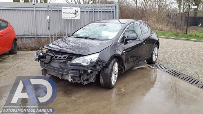 Gebrauchte Bremszange links vorne Opel Astra J GTC (PD2/PF2) 1.7 CDTi 16V ecoFLEX 110 Preis € 29,99 Margenregelung angeboten von Autodemontage Aandijk
