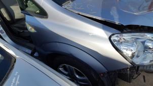 Used Front wing, right Opel Zafira (M75) 1.6 16V Price € 59,99 Margin scheme offered by Autodemontage Aandijk