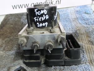 Usados Bomba ABS Ford Fiesta 6 (JA8) 1.25 16V Precio € 59,99 Norma de margen ofrecido por Autodemontage Aandijk