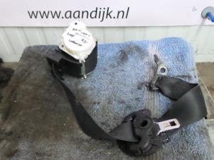 Used Front seatbelt, right BMW 1 serie (E87/87N) 118d 16V Price € 34,99 Margin scheme offered by Autodemontage Aandijk