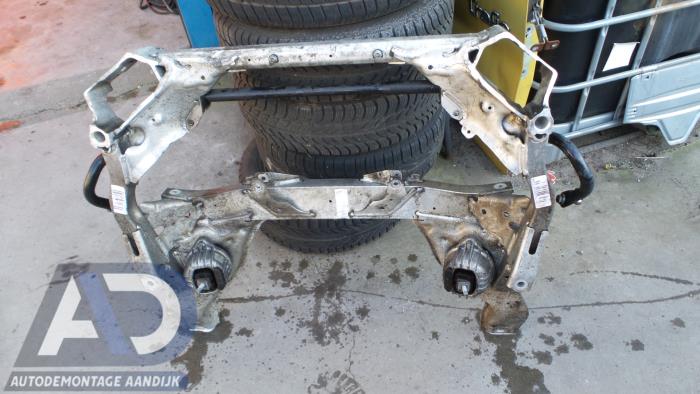 Used Subframe BMW 1 serie (E87/87N) 118d 16V Price € 125,00 Margin scheme offered by Autodemontage Aandijk