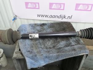 Usagé Arbre de transmission arrière droit Audi A6 Avant Quattro (C6) 3.0 TDI V6 24V Prix € 49,99 Règlement à la marge proposé par Autodemontage Aandijk