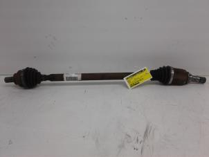 Used Drive shaft, rear right Renault Twingo III (AH) 1.0 SCe 70 12V Price € 125,99 Margin scheme offered by Autobedrijf G.H. Wessel B.V.