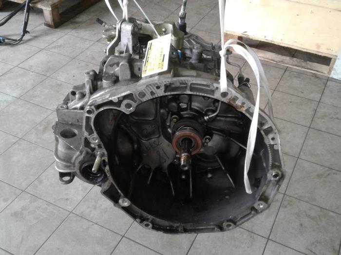Gebrauchte Getriebe Renault Scénic II (JM) 1.9 dCi 130 Preis € 366,45 Margenregelung angeboten von Wessel Parts & Service B.V.