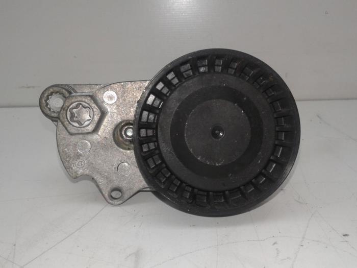 Usados Rodillo tensor correa múltiple Volkswagen Tiguan (AD1) 1.4 TSI 16V Precio € 40,95 Norma de margen ofrecido por Wessel Parts & Service B.V.
