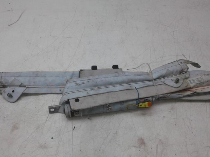 Używane Kurtyna Seat Leon (1P1) 1.9 TDI 105 Cena € 57,75 Procedura marży oferowane przez Wessel Parts & Service B.V.