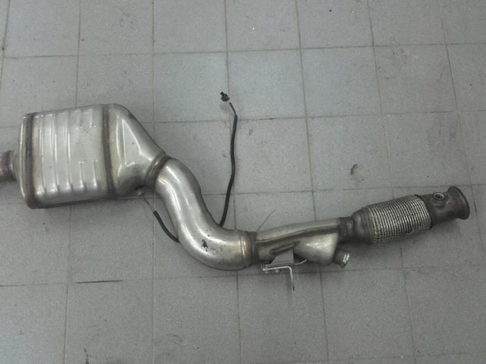 Exhaust middle silencer from a Mercedes-Benz C (W205) C-300 CDI 2.2 BlueTEC Hybrid, C-300 h 16V 2016