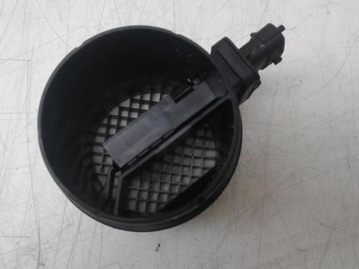 Gebrauchte Luftmengenmesser Iveco New Daily VI 33S15, 35C15, 35S15 Preis € 78,75 Margenregelung angeboten von Wessel Parts & Service B.V.
