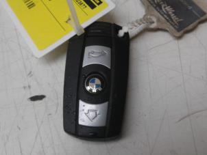 Used Remote control kit BMW 1 serie (E82) 118d 16V Price on request offered by Autobedrijf G.H. Wessel B.V.