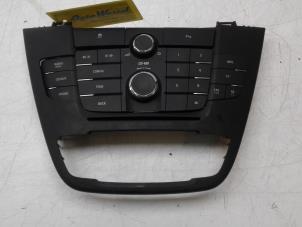 Used Radio control panel Opel Insignia Sports Tourer 2.0 CDTI 16V 160 Ecotec 4x4 Price € 89,00 Margin scheme offered by Autobedrijf G.H. Wessel B.V.