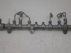 Used Injector housing BMW 7 serie (G11/12) 730d,Ld 24V Price € 199,00 Margin scheme offered by Autobedrijf G.H. Wessel B.V.