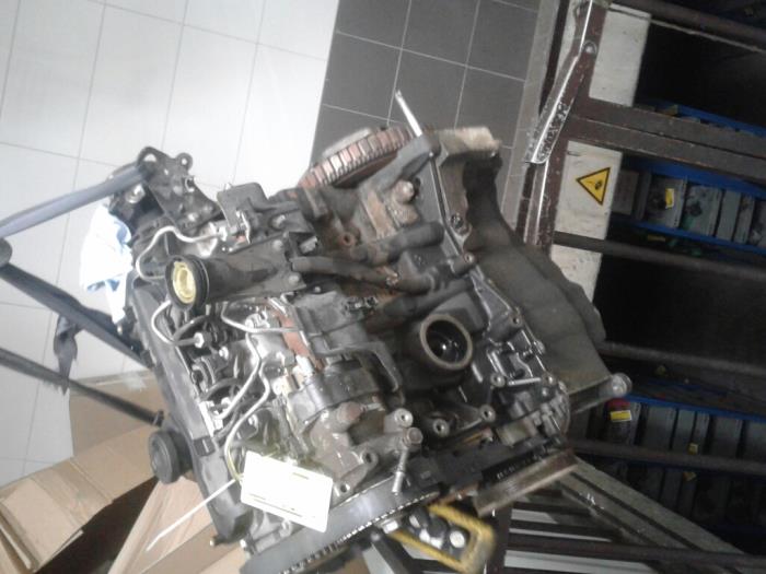 Motor de un Renault Kangoo Express (FW) 1.5 dCi 90 FAP 2012
