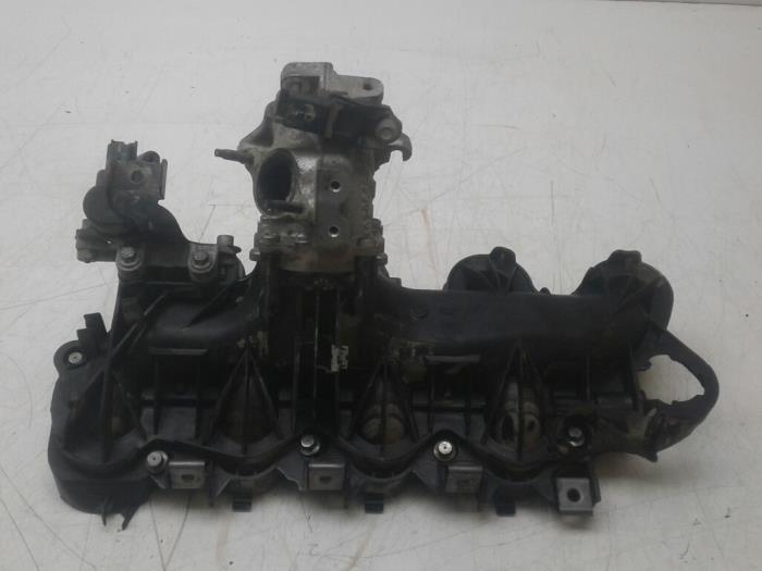 Gebrauchte Ansaugbrugge Landrover Freelander II 2.2 tD4 16V Preis € 103,95 Margenregelung angeboten von Wessel Parts & Service B.V.