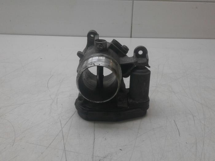 Gebrauchte Drosselklappengehäuse Landrover Freelander II 2.2 tD4 16V Preis € 78,75 Margenregelung angeboten von Wessel Parts & Service B.V.