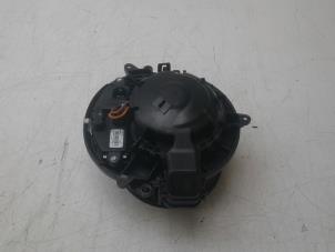 Used Heating and ventilation fan motor BMW 3 serie Touring (F31) 318d 2.0 16V Price € 89,00 Margin scheme offered by Autobedrijf G.H. Wessel B.V.