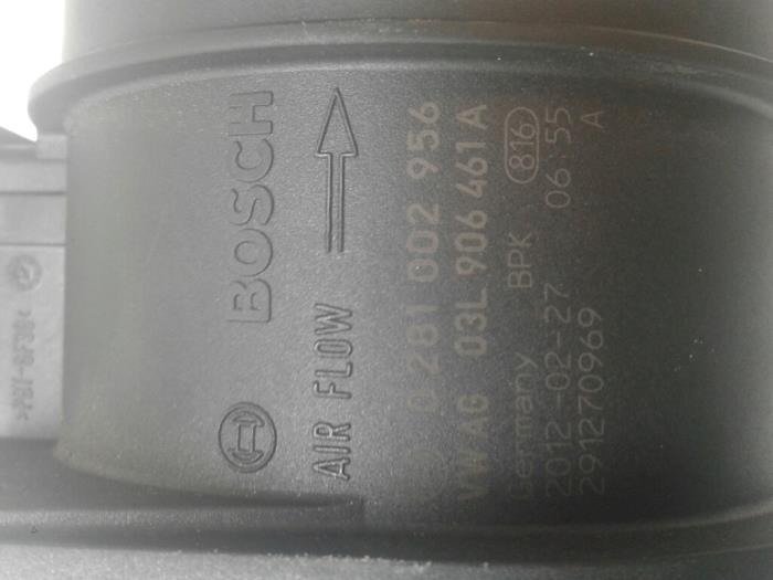 Airflow meter from a Volkswagen Golf VI (5K1) 2.0 TDI 16V 2012
