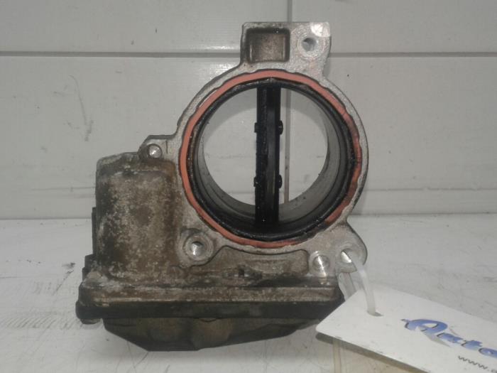 Gebrauchte Drosselklappengehäuse Porsche Panamera (970) 3.0 D V6 24V Preis € 36,75 Margenregelung angeboten von Wessel Parts & Service B.V.