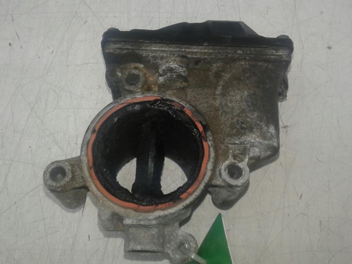 Gebrauchte Drosselklappengehäuse Volkswagen Tiguan (5N1/2) Preis € 61,95 Margenregelung angeboten von Wessel Parts & Service B.V.