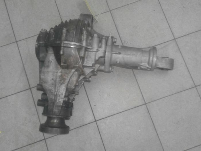 Front differential from a Mercedes-Benz ML III (166) 3.0 ML-350 BlueTEC V6 24V 4-Matic 2012