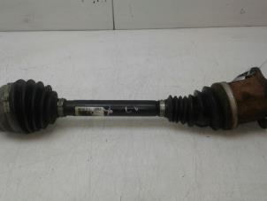 Used Front drive shaft, left Audi A6 Allroad Quattro (C7) 3.0 TDI V6 24V Price on request offered by Autobedrijf G.H. Wessel B.V.