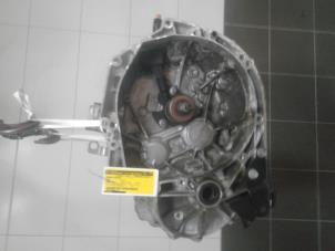 Used Gearbox Opel Grandland/Grandland X 1.2 Turbo 12V Price € 999,00 Margin scheme offered by Autobedrijf G.H. Wessel B.V.
