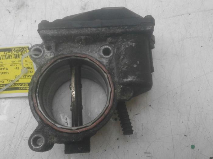 Usagé Boîtier accélérateur Volkswagen Transporter/Caravelle T5 2.0 TDI BlueMotion Prix € 72,45 Règlement à la marge proposé par Wessel Parts & Service B.V.