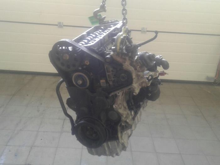 Engine Volkswagen Tiguan 2.0 TDI 16V BlueMotion Techn.SCR 4Motion - DFGA