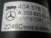 Front wiper motor from a Mercedes-Benz CLK (W209) 3.2 320 CDI V6 24V 2006