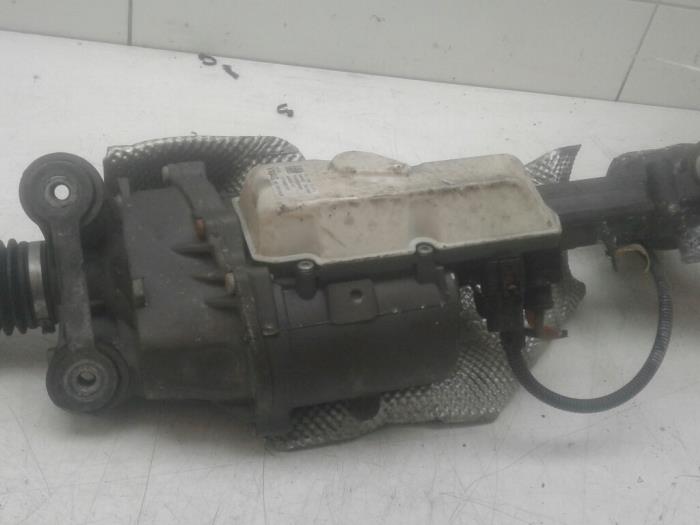 Power steering box Volkswagen Touran 1.6 TDI 16V 1T1423050B