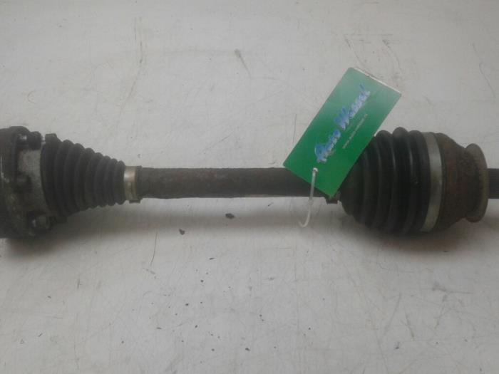 Front drive shaft, left from a Volkswagen Polo V (6R)  2011
