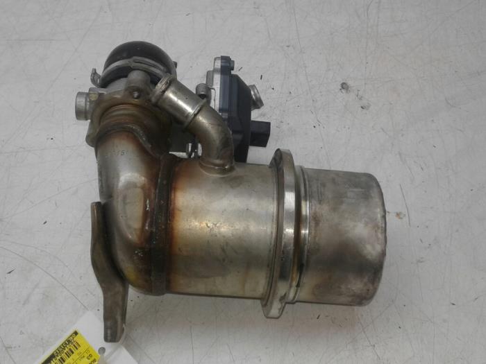 Usagé Refroidisseur RGE Audi Q3 (8UB/8UG) 2.0 TDI 16V 150 Prix € 82,95 Règlement à la marge proposé par Wessel Parts & Service B.V.
