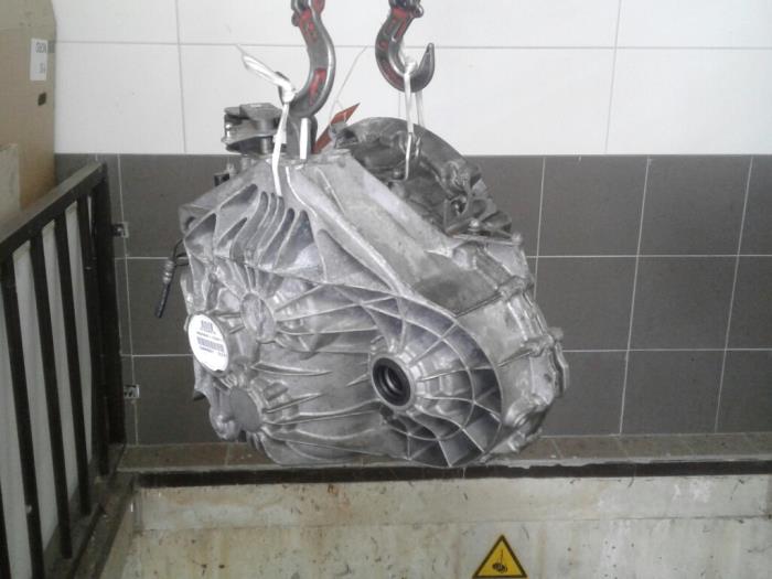Gearbox from a Mercedes-Benz CLA Shooting Brake (117.9) 1.5 CLA-180 d 16V 2016