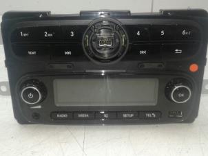 Gebrauchte Radio Smart Forfour (453) 1.0 12V Preis € 149,00 Margenregelung angeboten von Autobedrijf G.H. Wessel B.V.