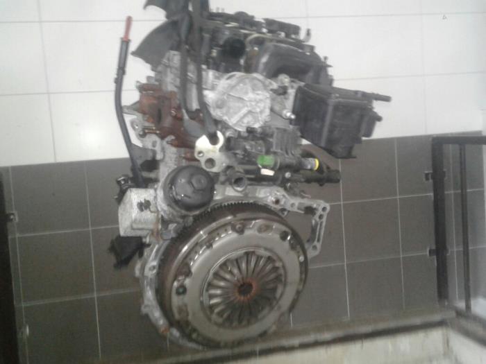 Engine from a MINI Mini (R56) 1.6 One D 16V 2010