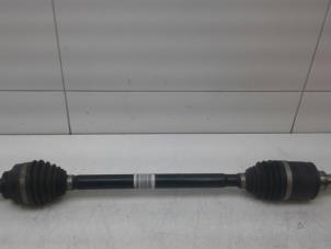 Used Drive shaft, rear right BMW 3 serie (F30) 330i 2.0 16V Price on request offered by Autobedrijf G.H. Wessel B.V.