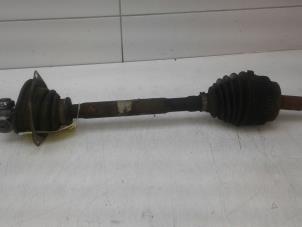 Used Front drive shaft, left Opel Movano (4A1; 4A2; 4B2; 4B3; 4C2; 4C3) 2.5 CDTI Price € 125,00 Margin scheme offered by Autobedrijf G.H. Wessel B.V.