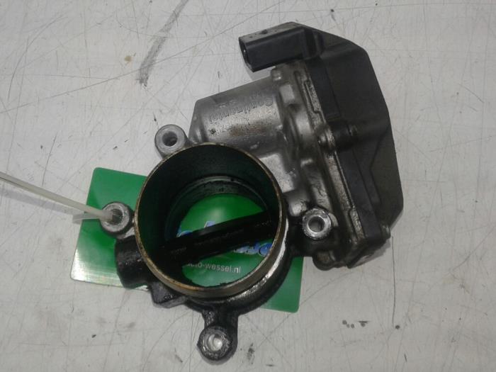 Usagé Boitier papillon Volkswagen Scirocco (137/13AD) 2.0 TDI 16V Prix € 51,45 Règlement à la marge proposé par Wessel Parts & Service B.V.
