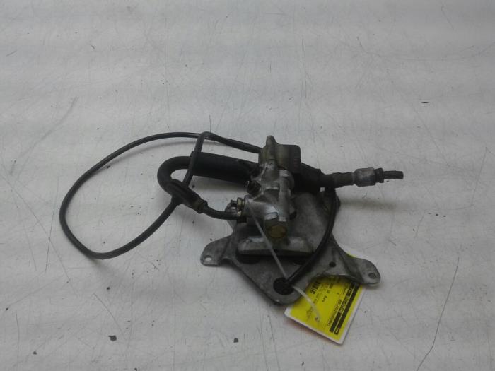 Usagé Servo frein Mercedes 200 - 500 Prix € 208,95 Règlement à la marge proposé par Wessel Parts & Service B.V.