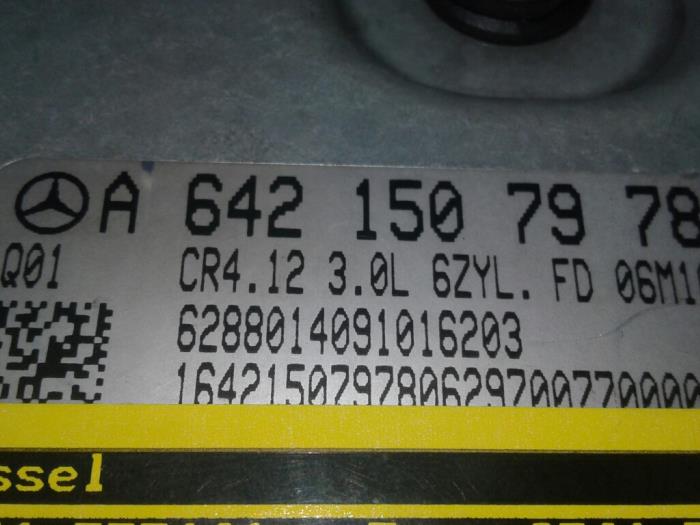 Ordinateur gestion moteur d'un Mercedes-Benz CLK (W209) 3.2 320 CDI V6 24V 2006