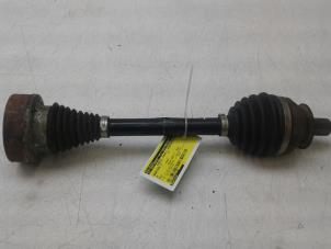 Used Front drive shaft, left Volkswagen Polo V (6R) Price € 65,00 Margin scheme offered by Autobedrijf G.H. Wessel B.V.