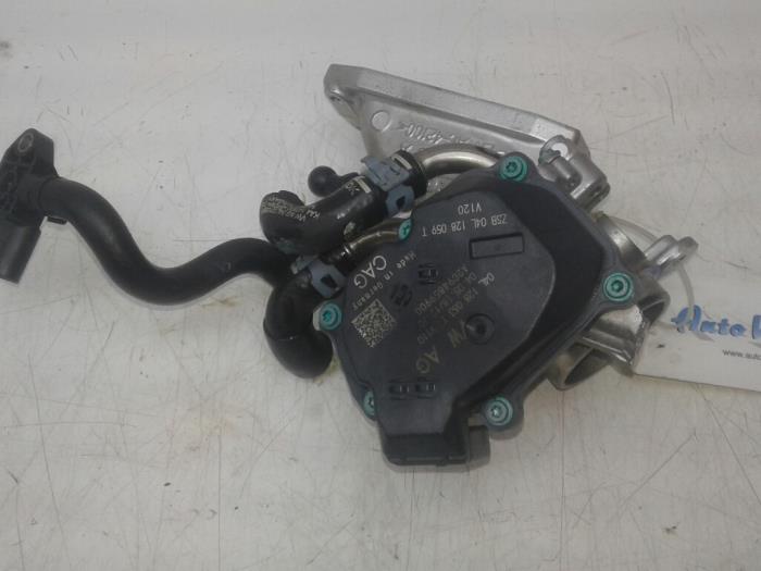 Usagé Boîtier accélérateur Volkswagen T-Roc I 2.0 TDI 150 4Motion 16V Prix € 72,45 Règlement à la marge proposé par Wessel Parts & Service B.V.