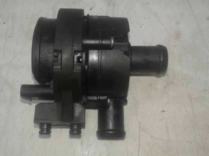 Begagnade Vattenpump Volkswagen T-Roc I 2.0 TDI 150 4Motion 16V Pris € 51,45 Marginaltabell erbjuds av Wessel Parts & Service B.V.